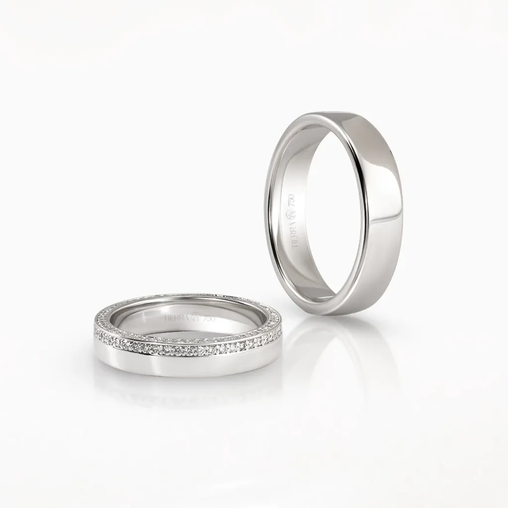 Nhẫn cưới Hiện đại ring with modern design.